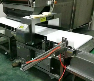 廣州家富食品有限公司采購食品金屬檢測機(jī)